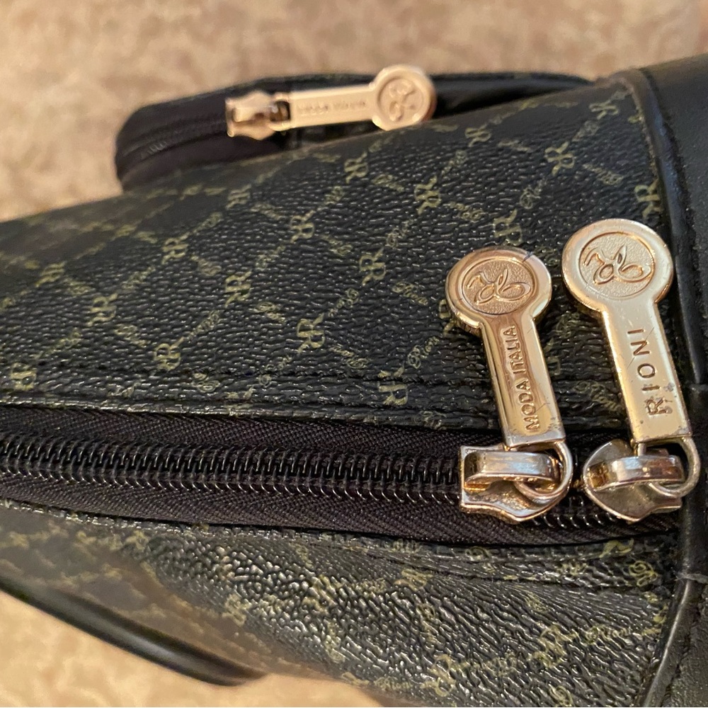 VGUC RIONI Elegant Italian Designer Handbag. - Picture 5 of 10